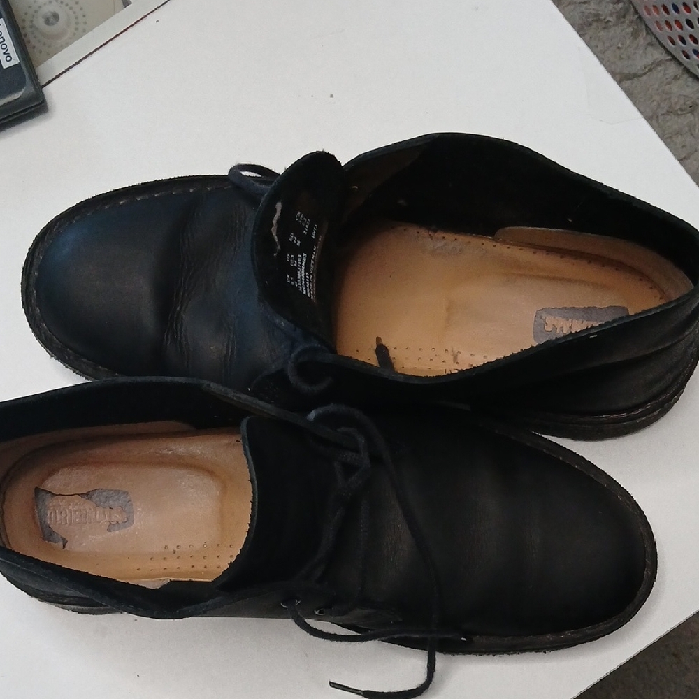 Designers Originals Black Leather Oxfords